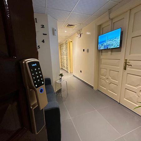 Sunrise Inn By Dsv Property Abu Dzabi Kültér fotó