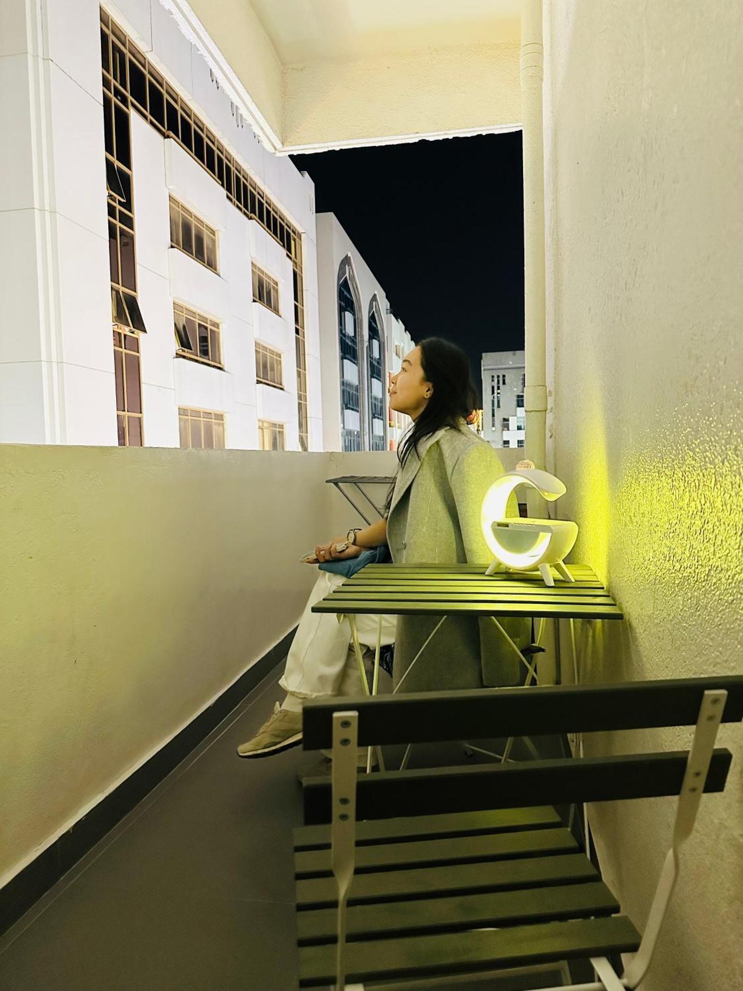Sunrise Inn By Dsv Property Abu Dzabi Kültér fotó